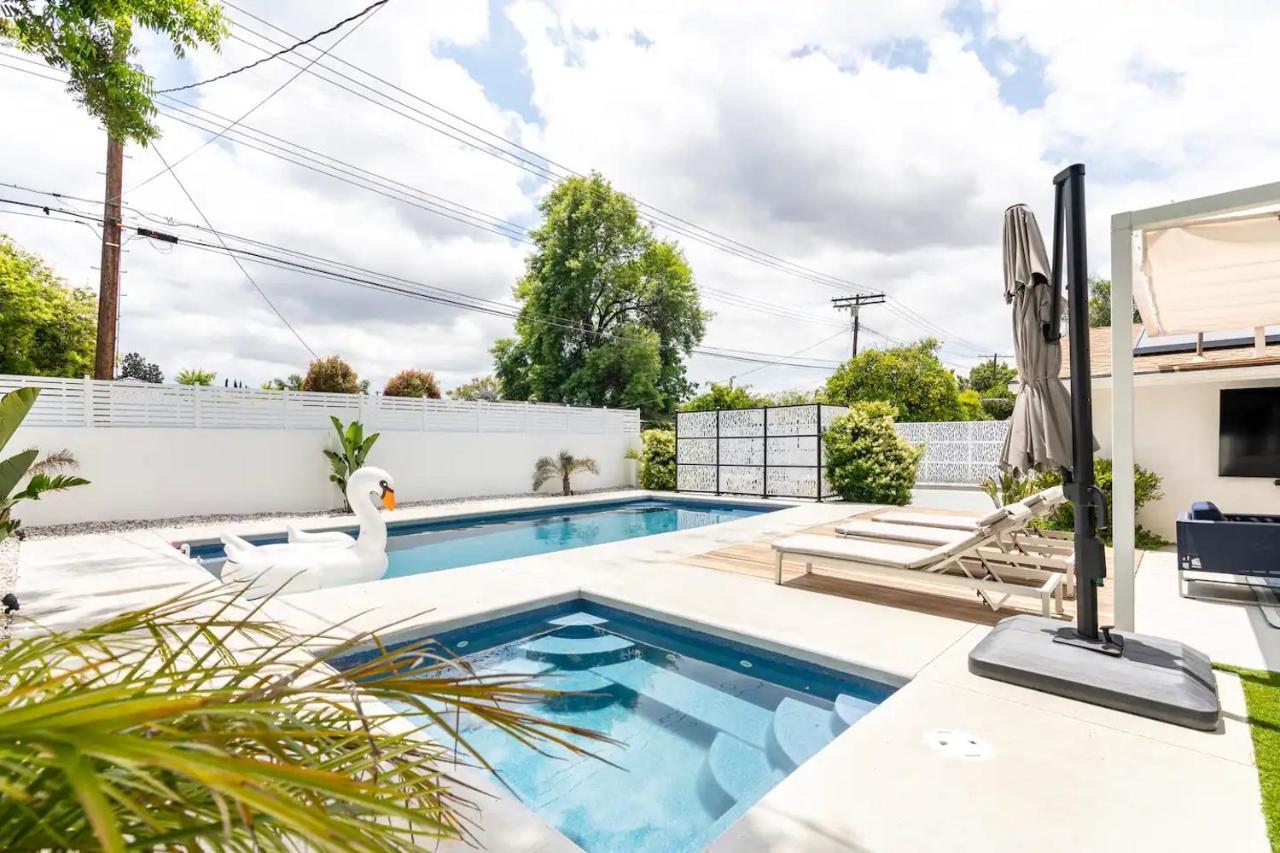 New Luxury Entertaining House With Pool Spa Sauna Tesla Charger Pets Los Angeles Exterior photo