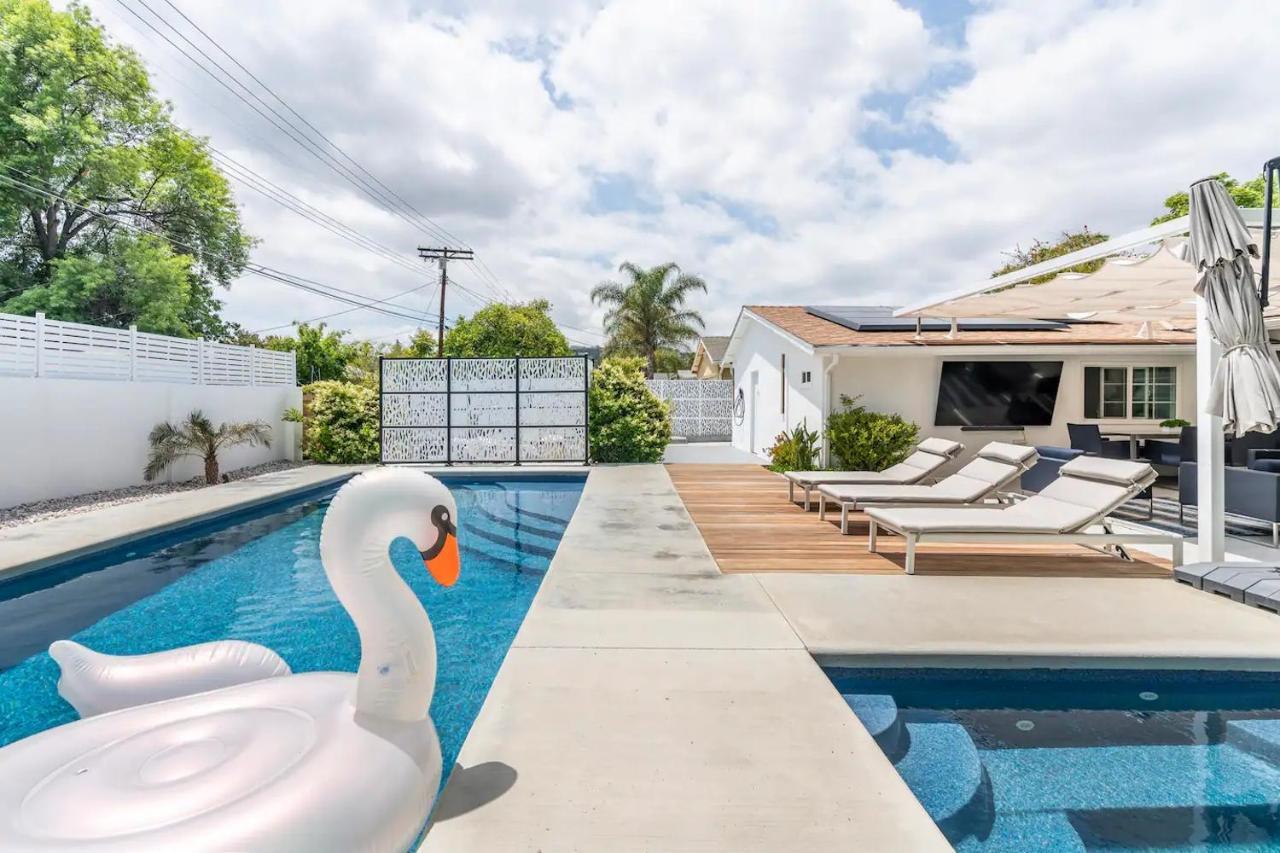 New Luxury Entertaining House With Pool Spa Sauna Tesla Charger Pets Los Angeles Exterior photo