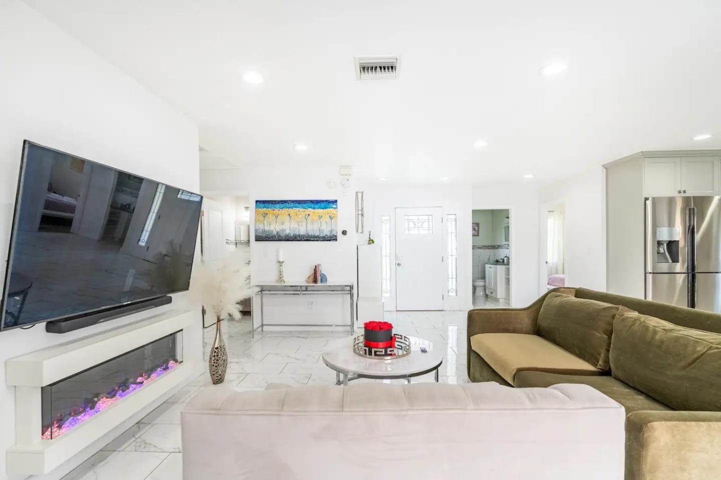 New Luxury Entertaining House With Pool Spa Sauna Tesla Charger Pets Los Angeles Exterior photo